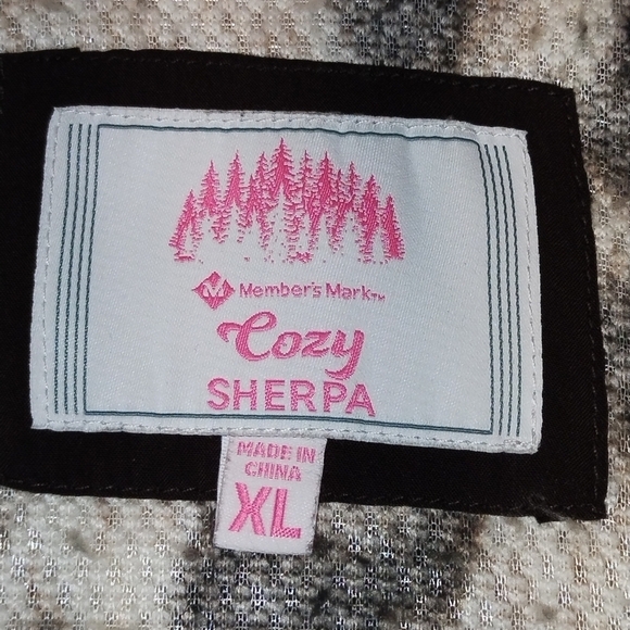 Member's Mark Cozy Sherpa faux fur leopard print zipper front jacket Size: XL - Picture 3 of 5